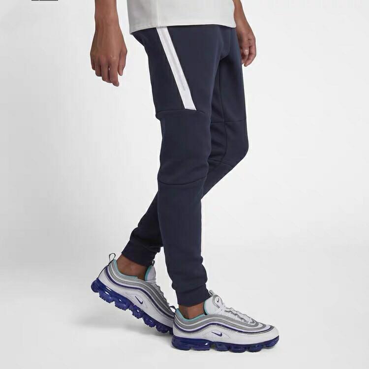 nike tech fleece jogger pants