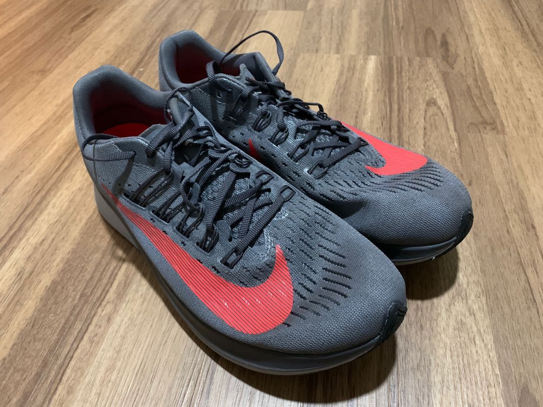 nike zoom fly 1.5