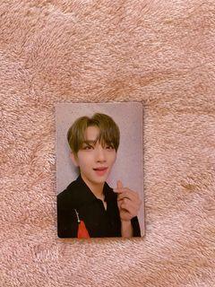 Official Seventeen Joshua Photo card