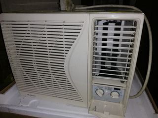 (Category: ) located in . Submitted by nikkimende (Listing ID 1036688554, Image 1). Description: .