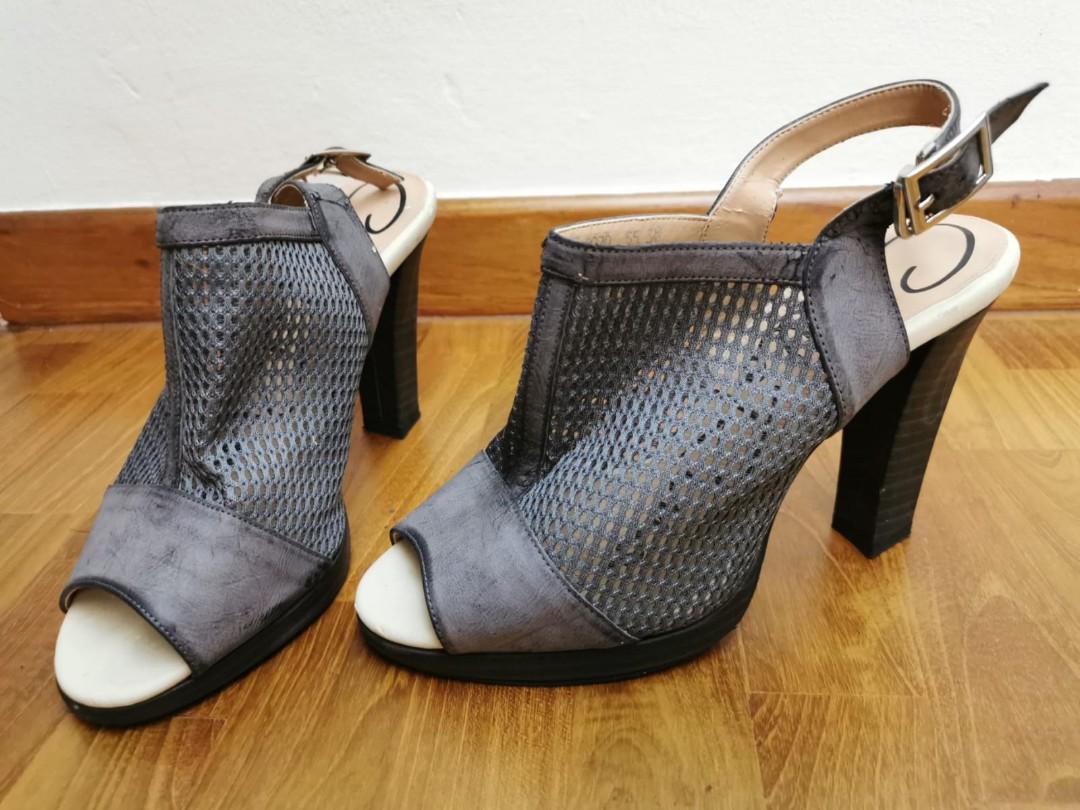 secy heels