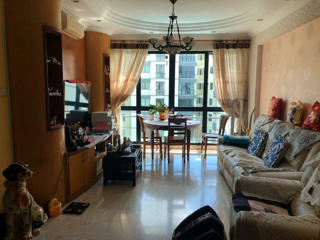 (Category: ) located in . Submitted by ayu.property (Listing ID 1036658597, Image 1). Description: .