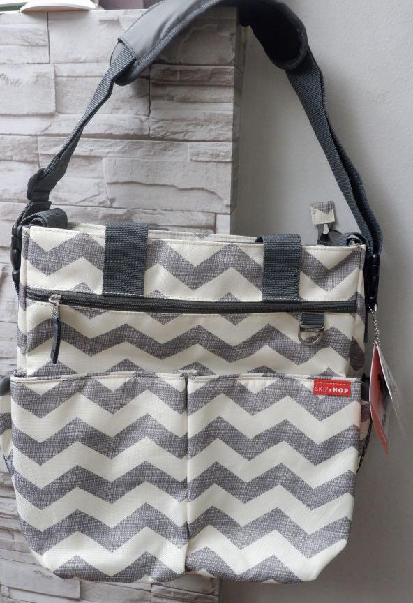 skip hop duo signature chevron