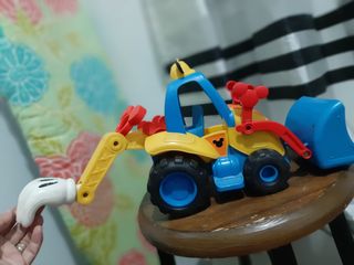 (Category: ) located in . Submitted by greenjeans (Listing ID 1036780811, Image 1). Description: .