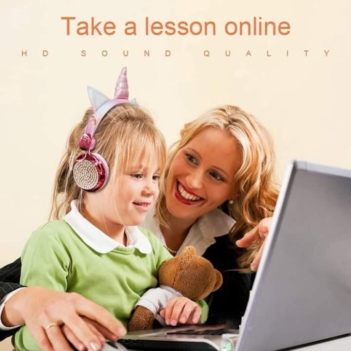 unicorn wiredheadset w/mic (Category: Headphones & Headsets) located in Manila. Submitted by ayahallinoneshop (Listing ID 1036730825, Image 3). Description: Unicorn Wired Headset with Mic Girl Princess Cute Cartoon Stereo Headphone Gift For Kids Children.