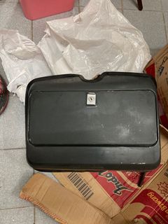 （分類：）位於 。 由 bachhayadav 提交（商品編號 1036639991，圖片 1）。簡介： 。