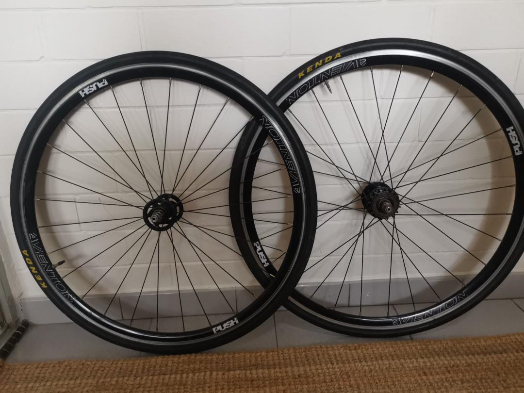 Wheelset aventon push on sale