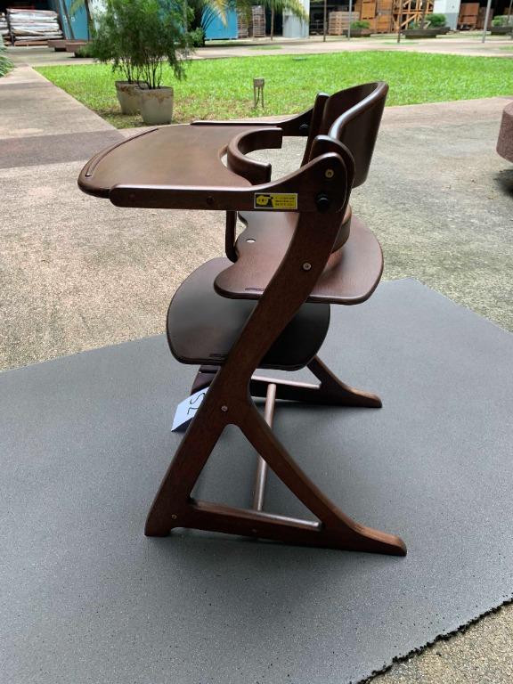 Yamatoya Sukusuku+ Baby Chair S2, Babies & Kids, Baby Nursery & Kids