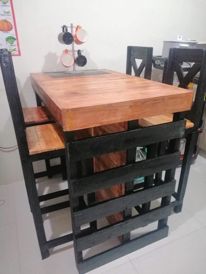 4 seater bar table