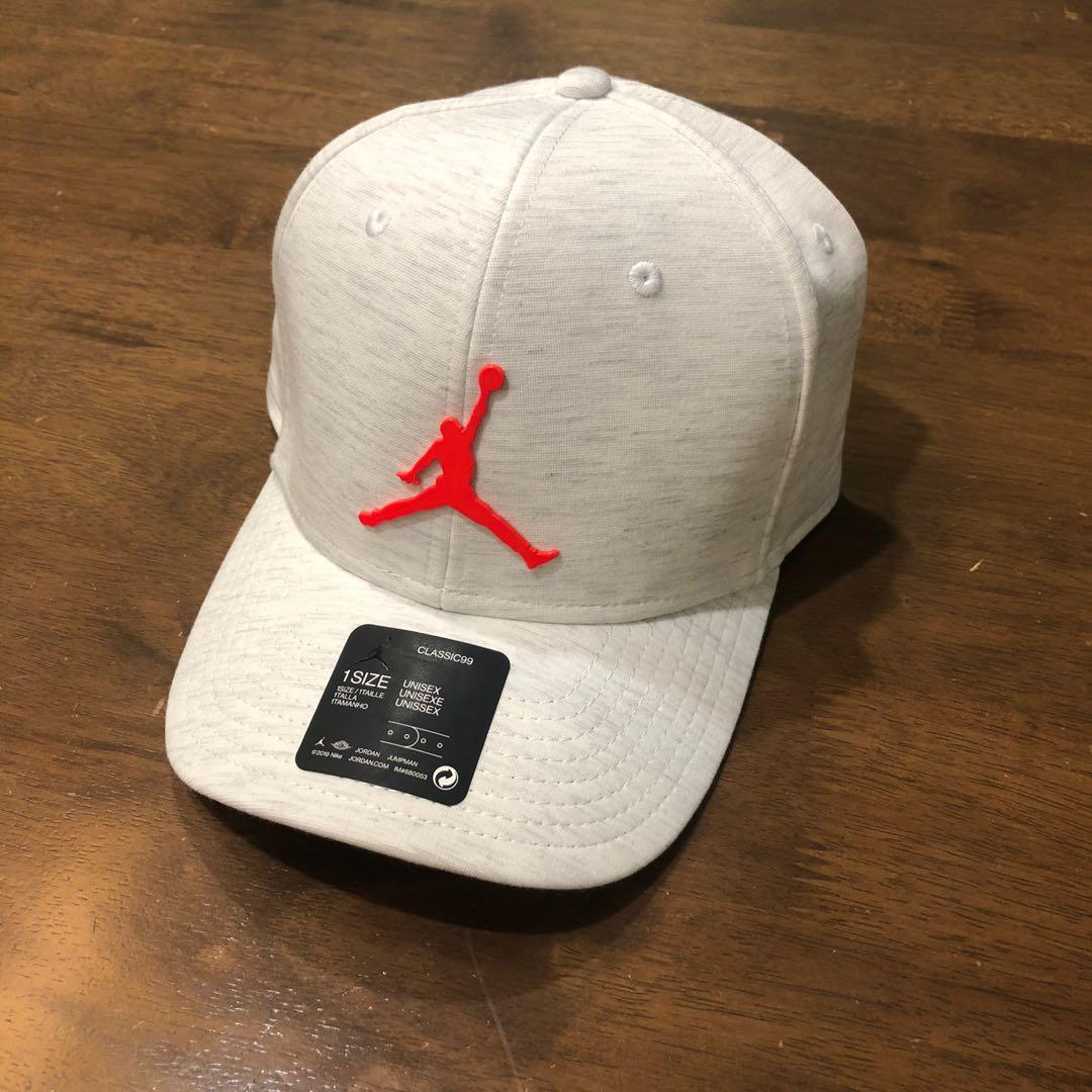 Jordan logo cap deals