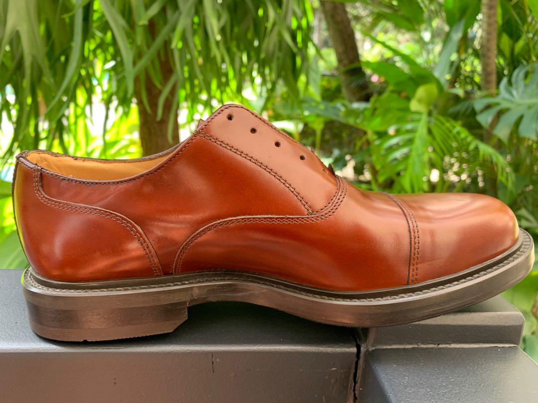 Antica cuoieria shoes store