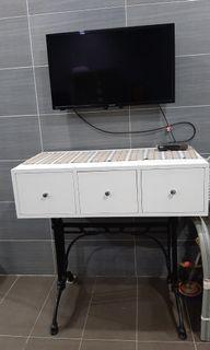 Antique console table with drawer