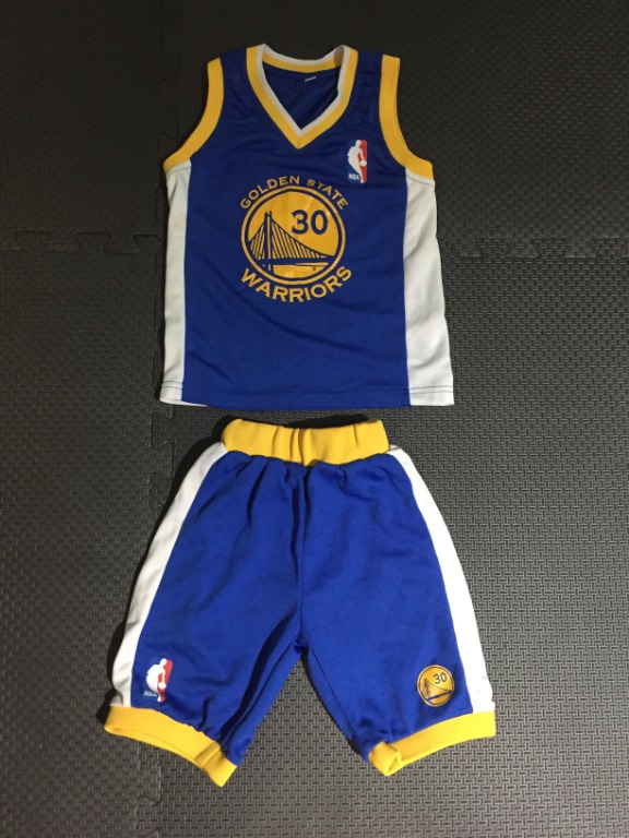 Stephen curry jersey with shorts