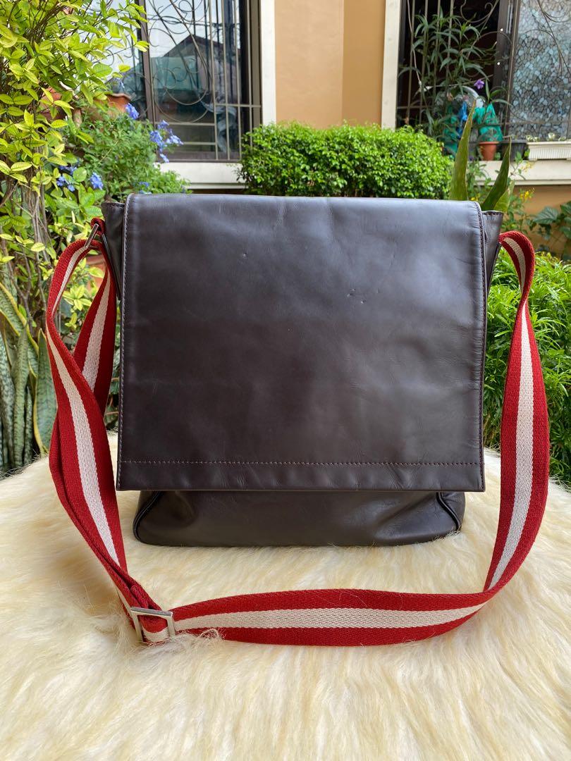 Bally sling bag