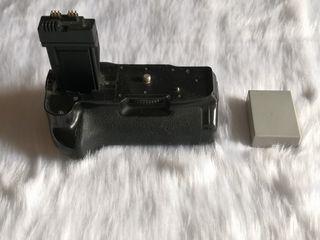 battery grip for canon 550 /600 /650 /700