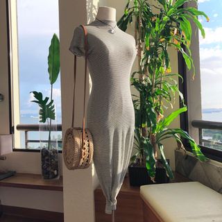 (Category: ) located in . Submitted by sentique (Listing ID 1036955976, Image 1). Description: .