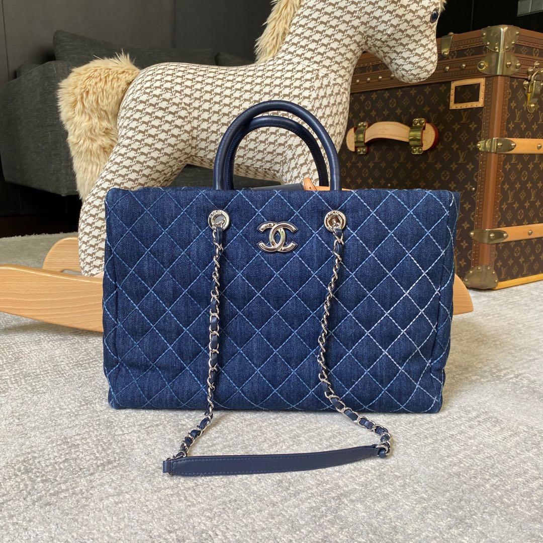 Authentic Chanel Deauville Medium Denim Shoulder Tote Bag, Luxury, Bags &  Wallets on Carousell