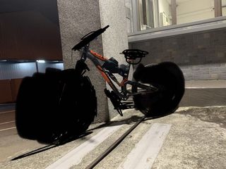 由 freeriders (刊登 ID 1037029785，圖片 1) 提交，位於 的 (類別：)，說明：。
