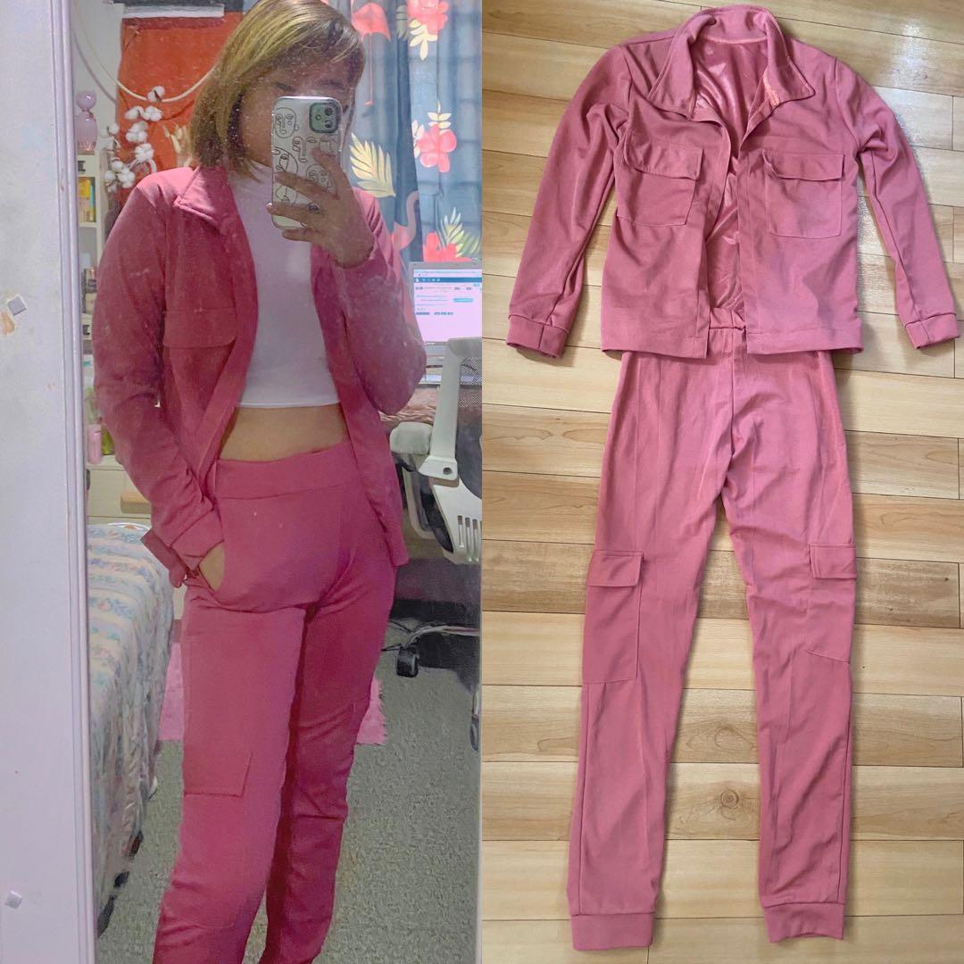 Dusty rose pink terno coordinates blazer cargo pants (Category: Sets or Coordinates) located in Cainta. Submitted by wearvica (Listing ID 1036169551, Image 1). Description: Used once Inner not included.