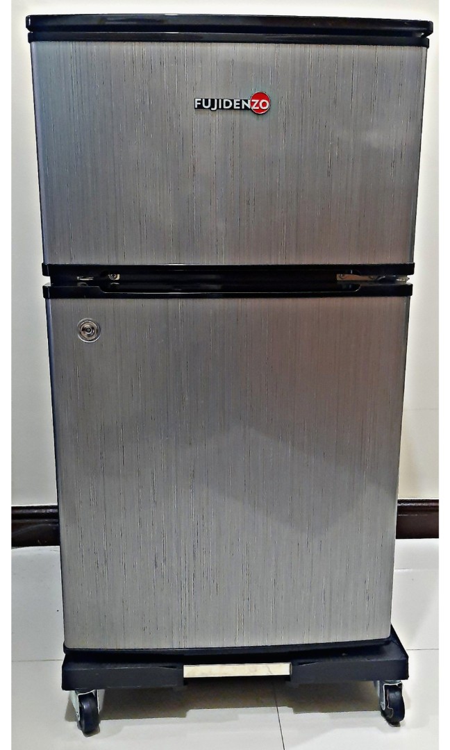 Fujidenzo Mini 3.5 cu.ft. Refrigerator for sale TV Home