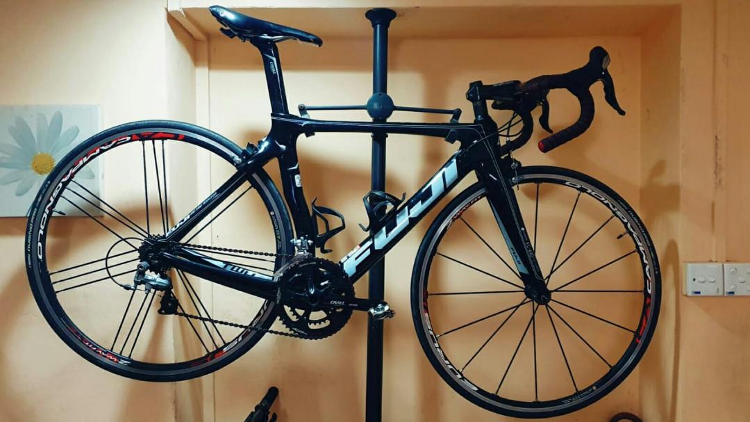 Full Carbon Fuji Transonic 2 7 Bicycles Pmds Bicycles Road Bikes On Carousell