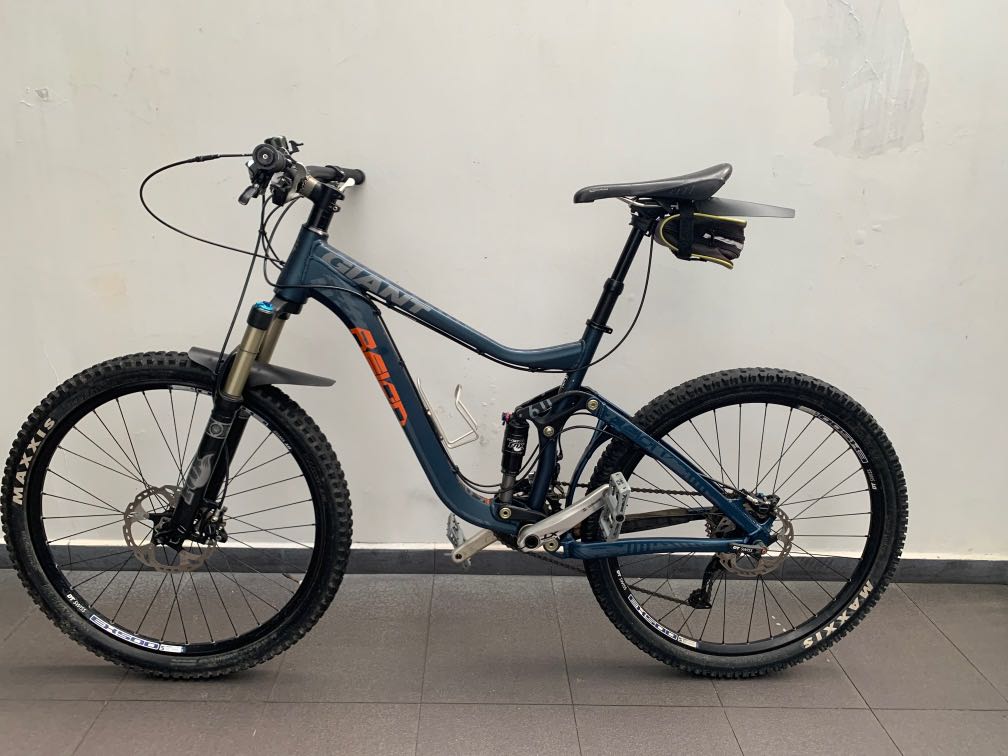 Giant Reign 0 Mtb Medium 26 Sports Equipment Bicycles Parts
