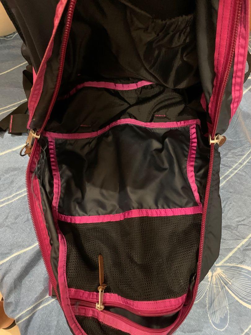 Gregory Backpack 1/2 (舊Logo), 名牌, 手袋及銀包 Carousell