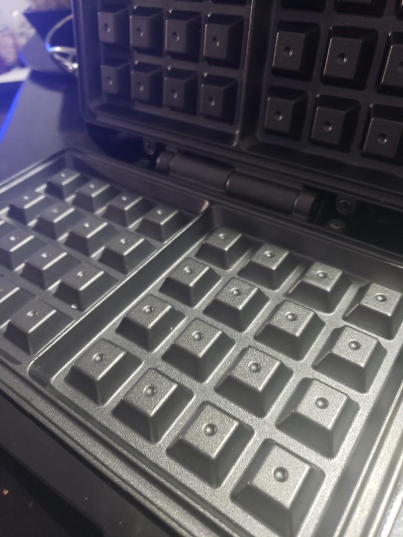 Imarflex Waffle Maker 700 W, TV & Home Appliances, Kitchen Appliances