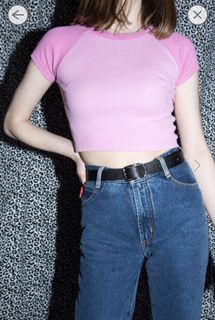 (Category: ) located in . Submitted by toomany.clothes (Listing ID 1036959687, Image 1). Description: .