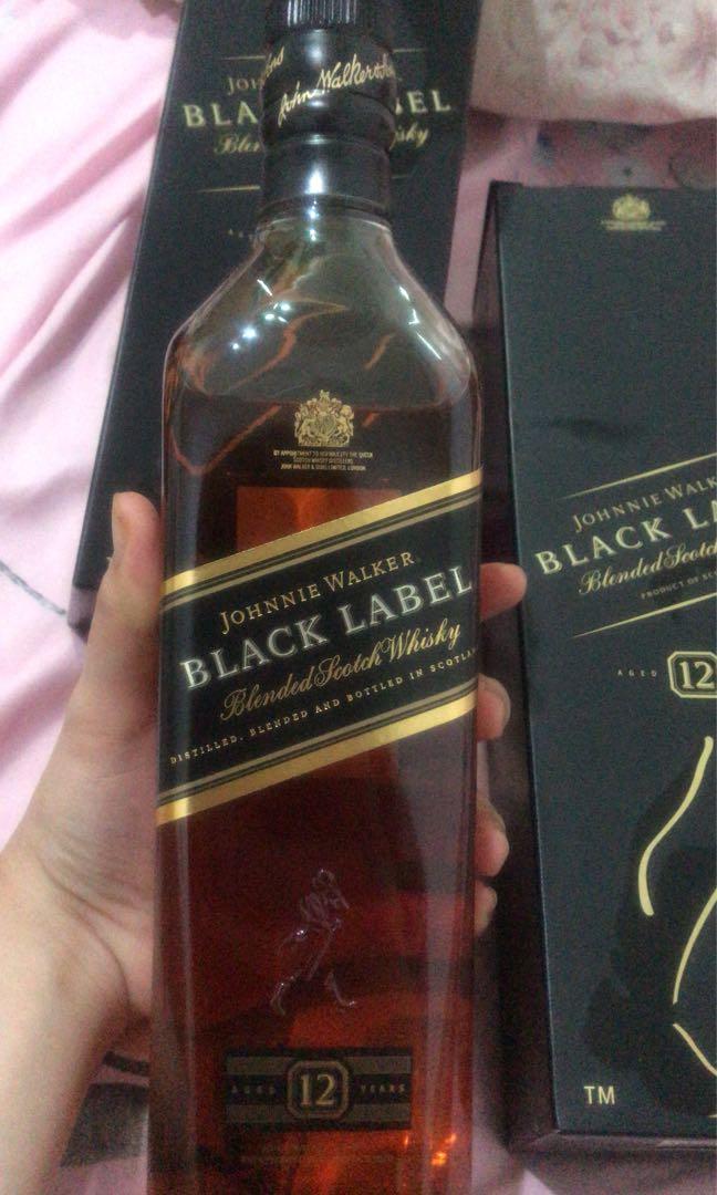 Johnnie walker black label 750 ml, Makanan & Minuman, Minuman ...