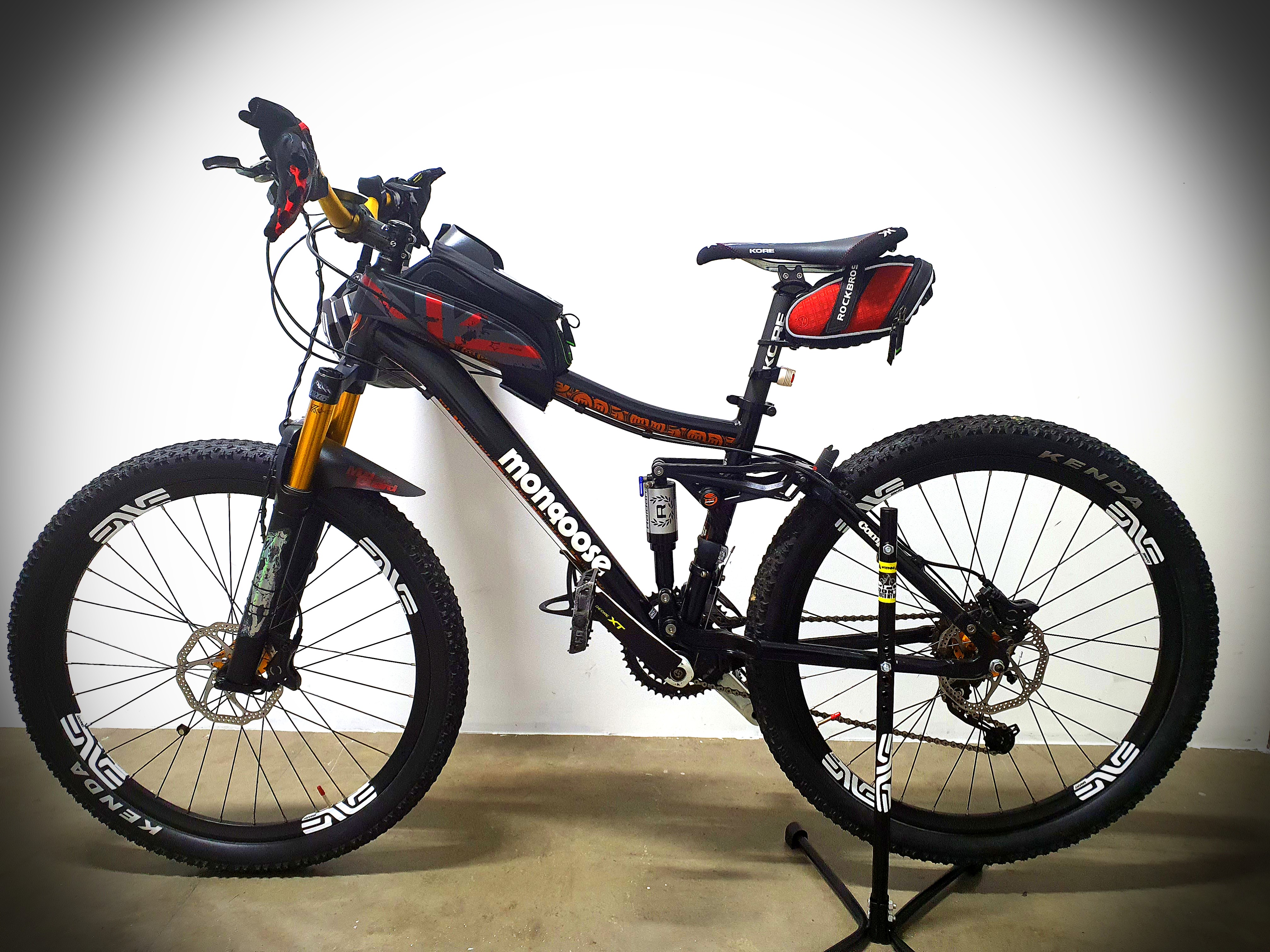 Mongoose salvo shop comp
