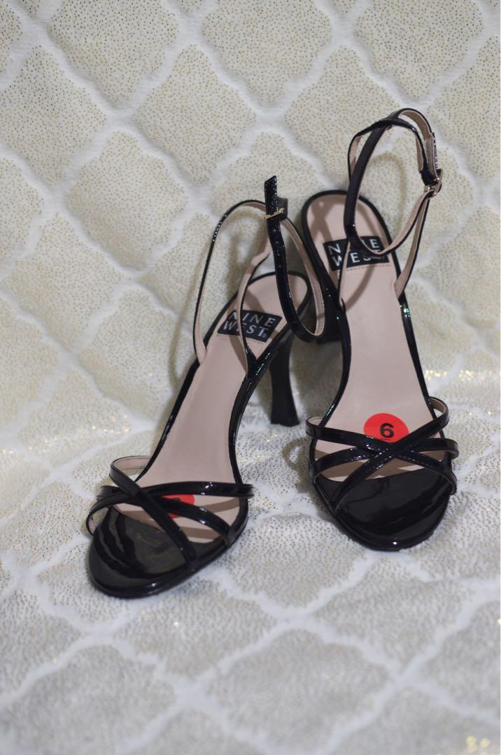 Nine west hotsell frindor