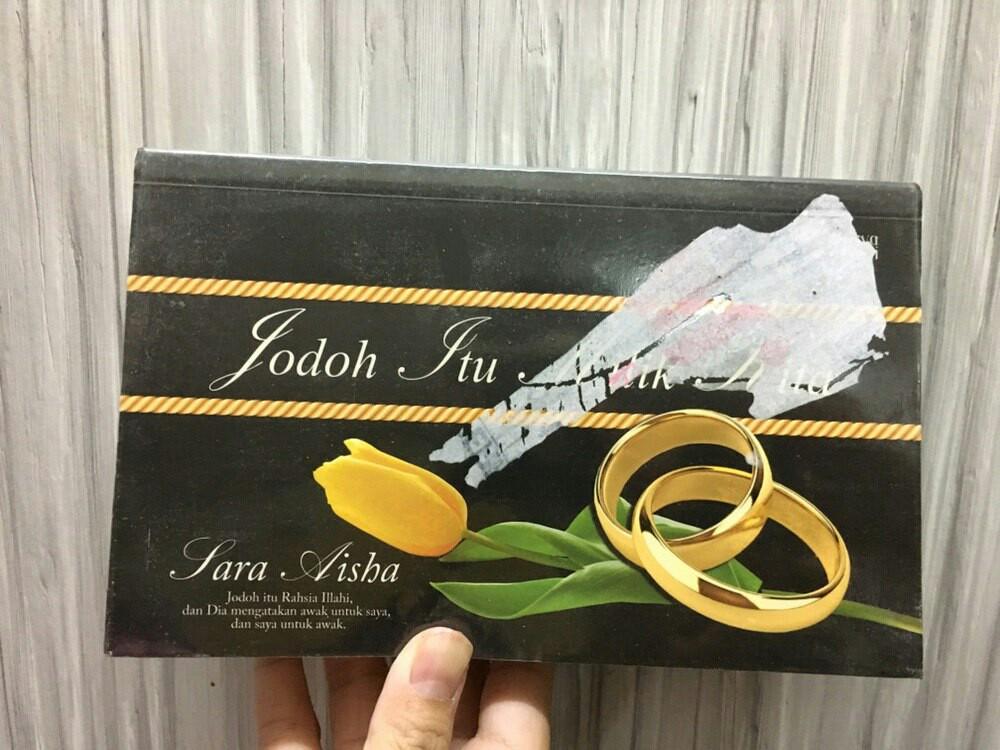 Novel Jodoh Itu Milil Aku By Sara Aisha Books Stationery Books On Carousell