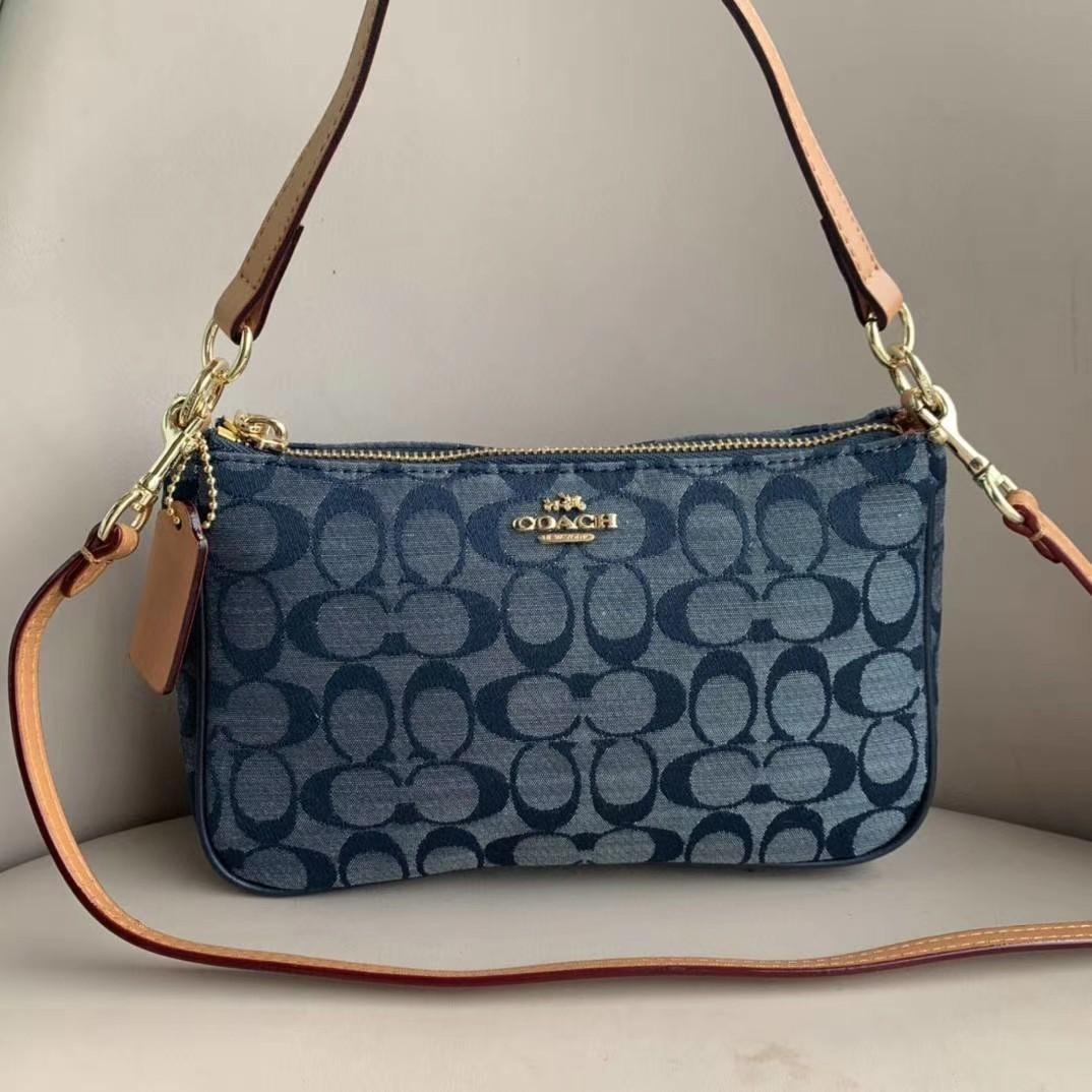 Coach women's outlet crossbody