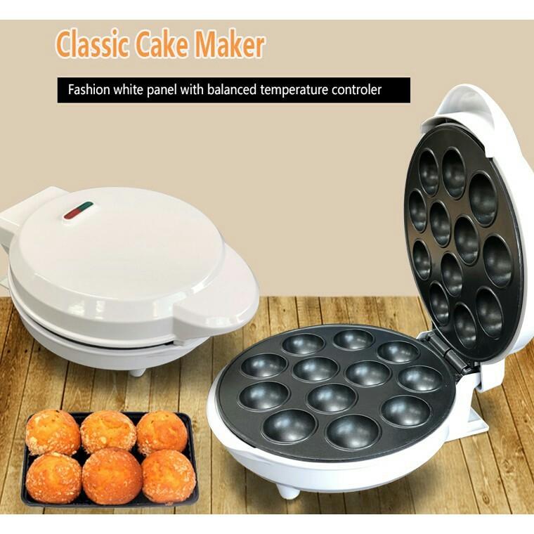 Russell Taylors 1200W CM-25 7 Hole Cupcake Maker