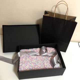 (Category: ) located in . Submitted by xr.packaging (Listing ID 1032280774, Image 1). Description: .