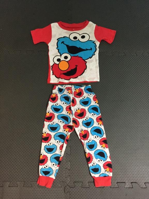 Elmo pajamas hotsell 24 months