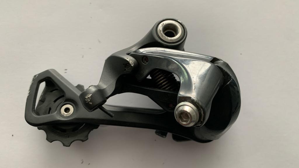 ultegra 6800 gs rear derailleur