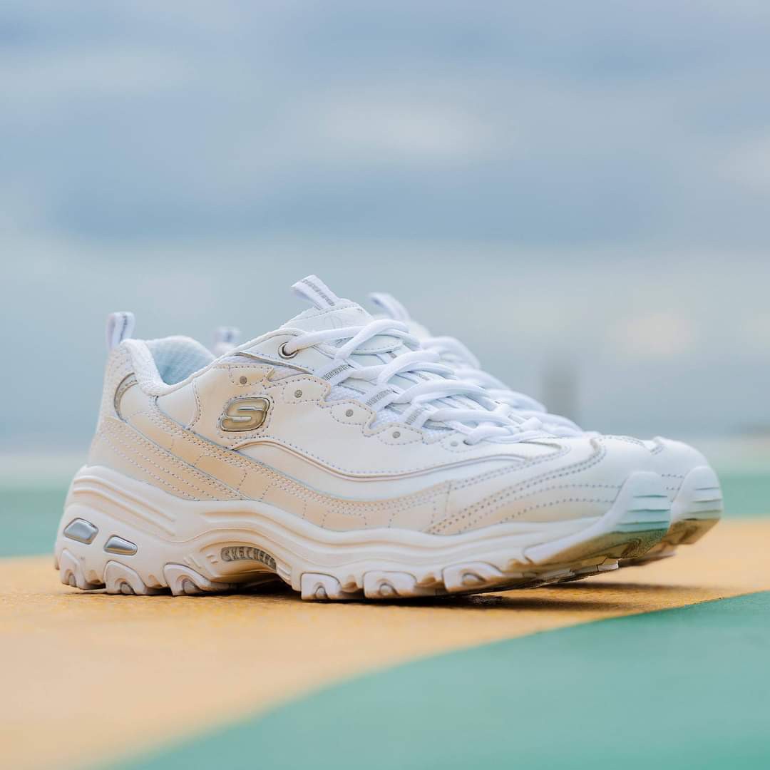 skechers tennis shoes for sale