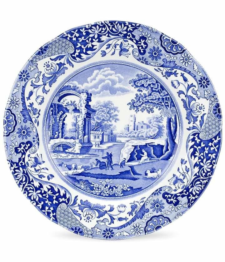 Spode Blue Italian Dinner (Category: Dinnerware & Cutlery) located in Pasig City. Submitted by glam_things (Listing ID 1036854946, Image 1). Description: Brand New Set of 4 Spode Blue Italian Dinner Plates. Pre order. 8,300 only!! Dm to inquire💖.