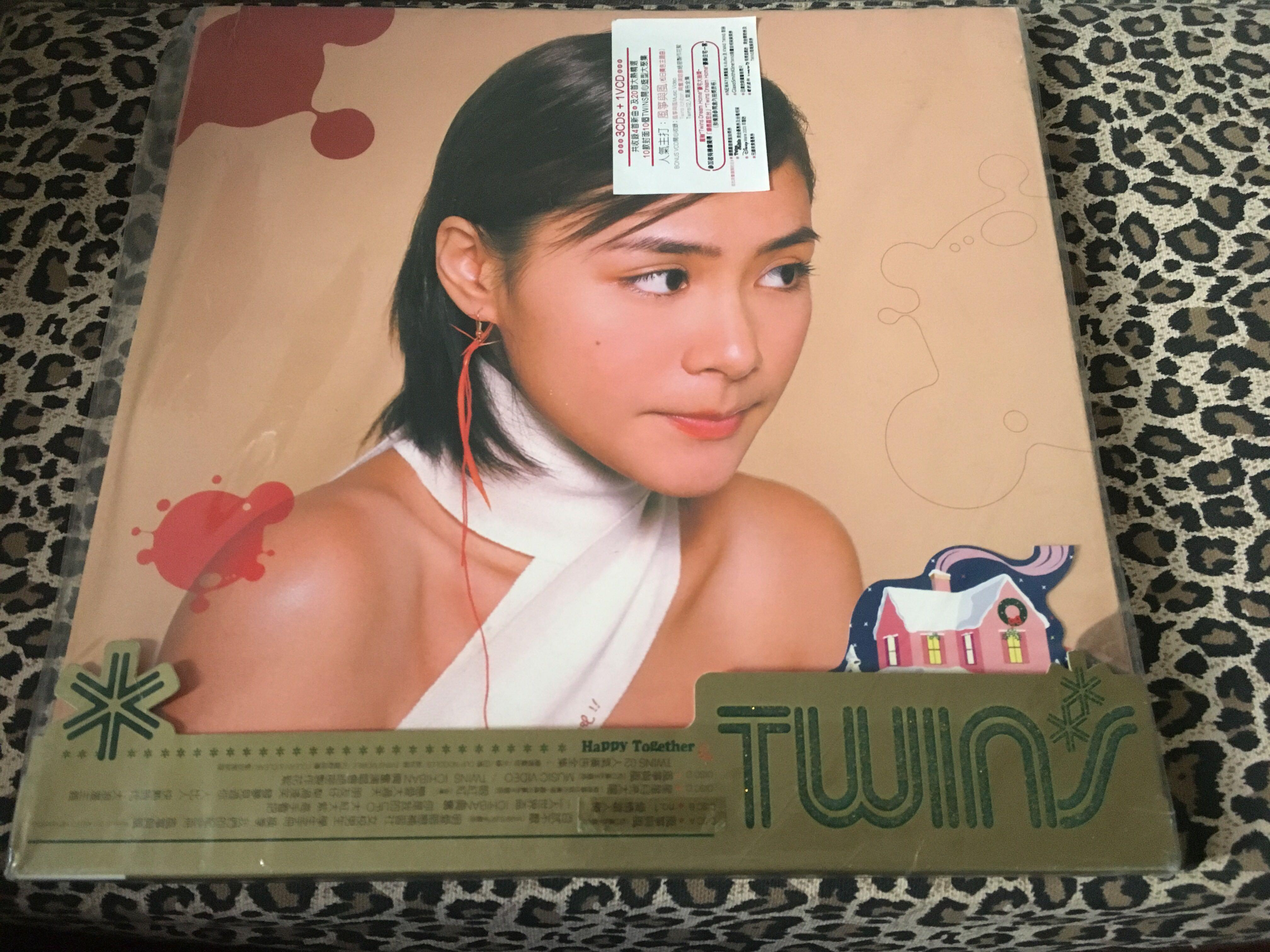 Amazon.co.jp: Twins ツインズ Happy Together 香港盤 3CD+1VCD