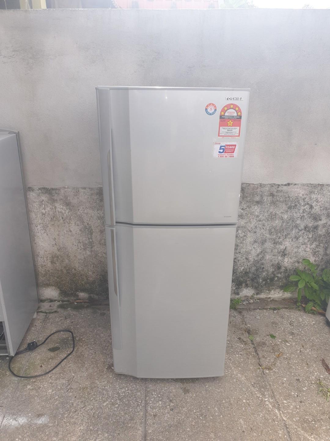 Used Toshiba 2 Doors Fridge Refrigerator Peti Sejuk Peti Ais In Good Condition Kitchen Appliances On Carousell
