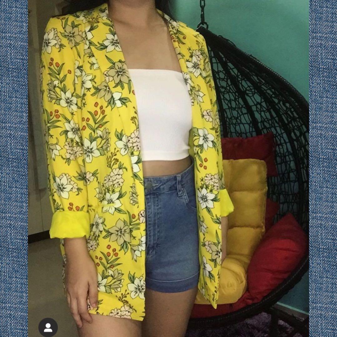 Yellow floral blazer Clearance