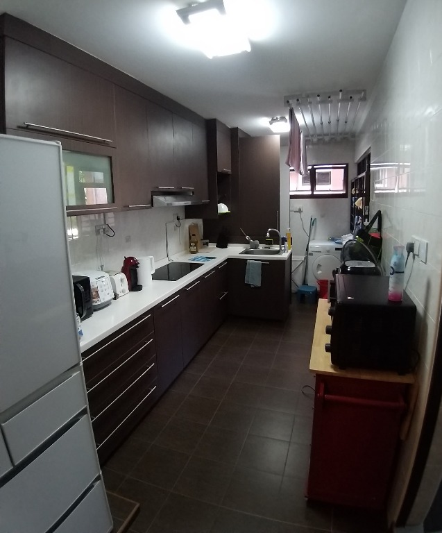 (Category: ) located in . Submitted by j0ves (Listing ID 1037231154, Image 1). Description: .