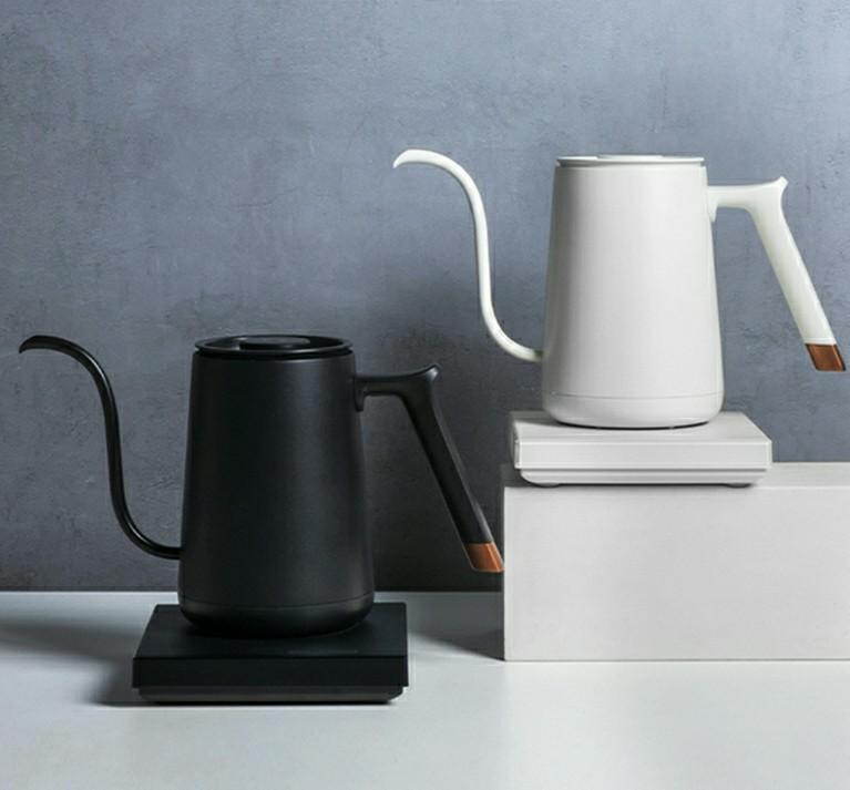 黑白兩色原裝英式插 泰摩魚smart Mini 控溫咖啡手沖壺電熱茶壺electric Temperature Control Coffee Kettle 廚房用具 Carousell 黑白兩色原裝英式插 泰摩魚smart Mini 控溫咖啡手沖壺電熱茶壺electric Temperature Control Coffee Kettle 廚房用具 Carousell