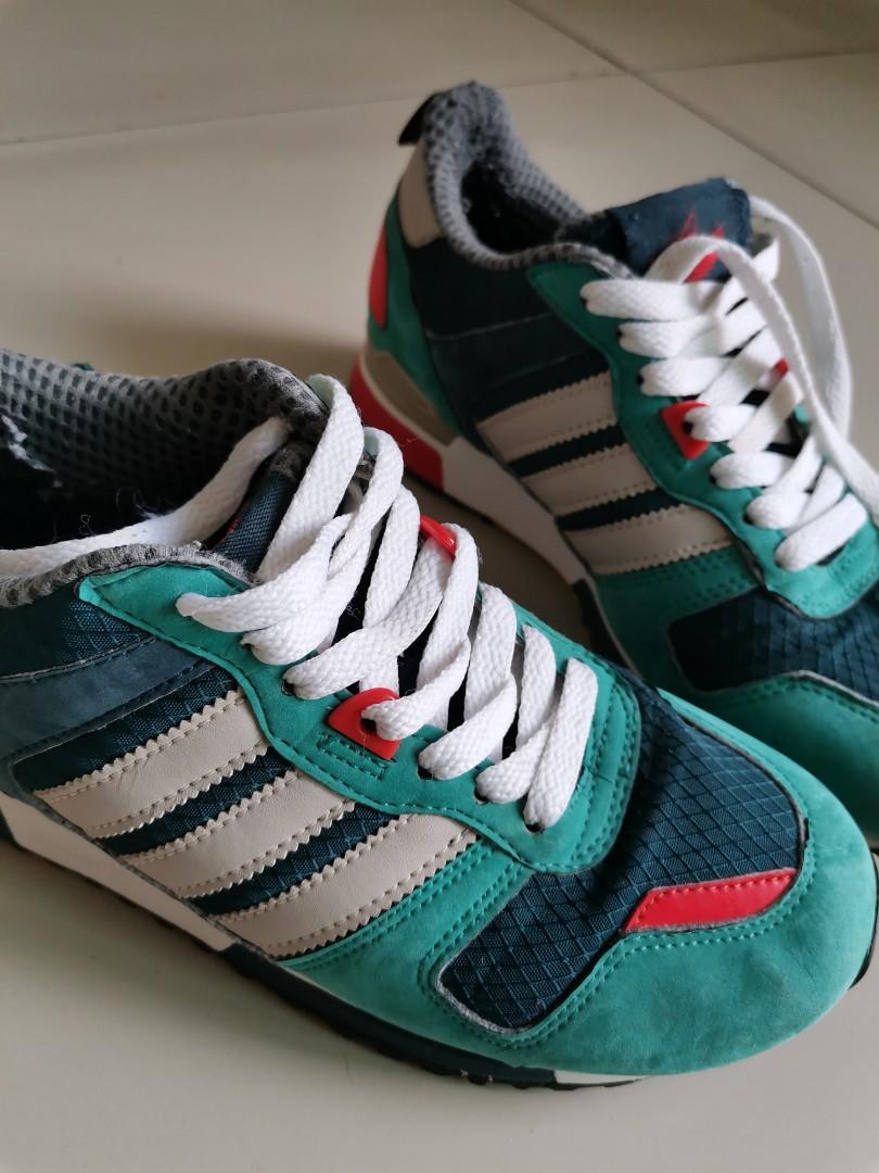 adidas ZX 700 2.0 \