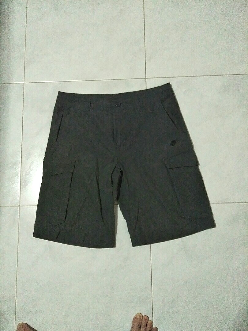 grey cloth nike shorts