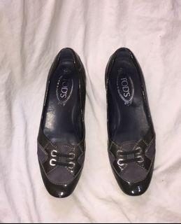 AUTHENTIC Tods flats