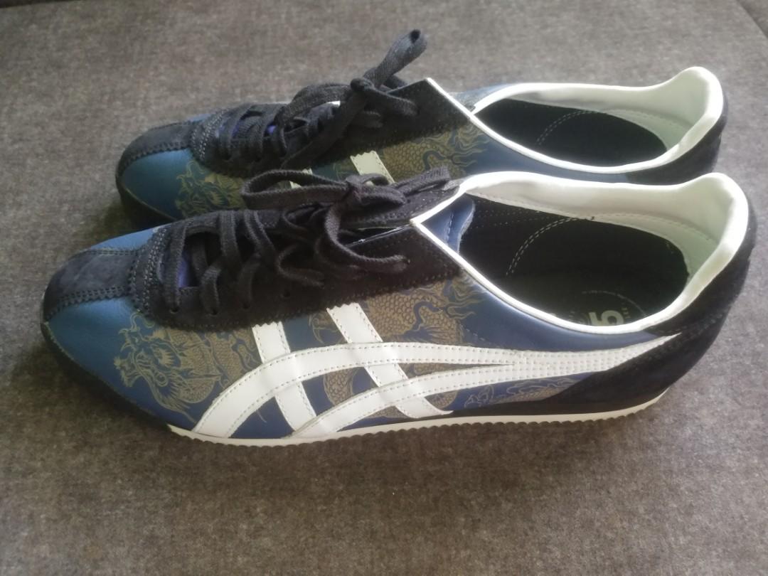 Bruce Lee Onitsuka Tiger Corsair Jeet Kune Do Blue Sneakers Men s Fashion Footwear Sneakers on Carousell