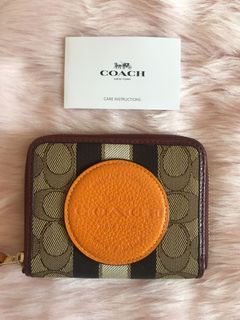 (Category: ) located in . Submitted by shopamor (Listing ID 1037142699, Image 1). Description: .